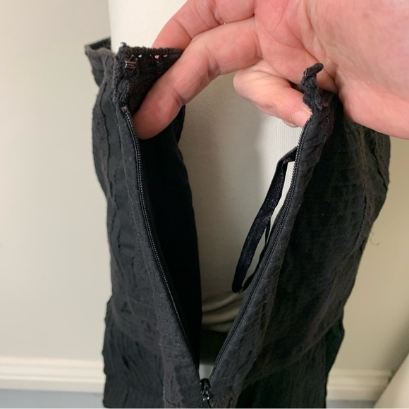 International Concept Black Skirt Minimalist A-Line Pintuck Lace Sz 12 - Picture 10 of 10